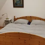 Sehr Schoene, Grosse Und Zentral Gelegene *