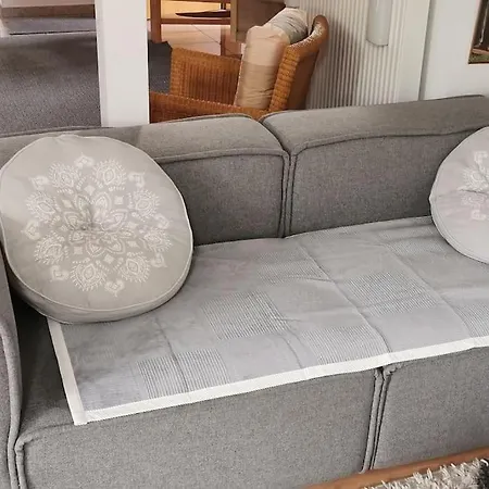 Apartment Sehr Schoene, Grosse Und Zentral Gelegene