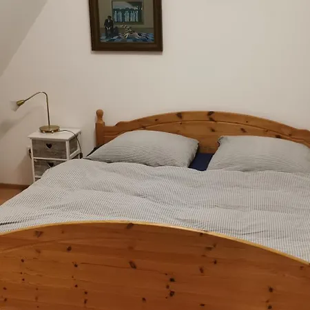 Sehr Schoene, Grosse Und Zentral Gelegene *