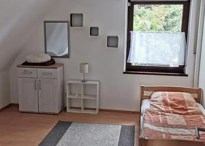 Apartment Sehr Schoene, Grosse Und Zentral Gelegene