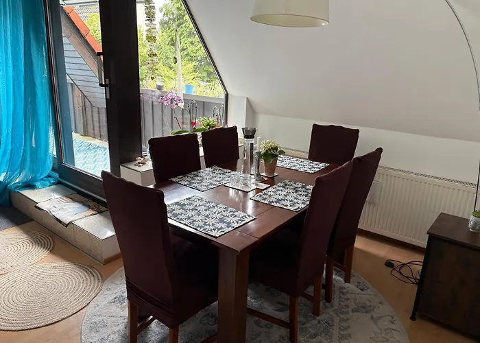 Sehr Schoene, Grosse Und Zentral Gelegene Apartament